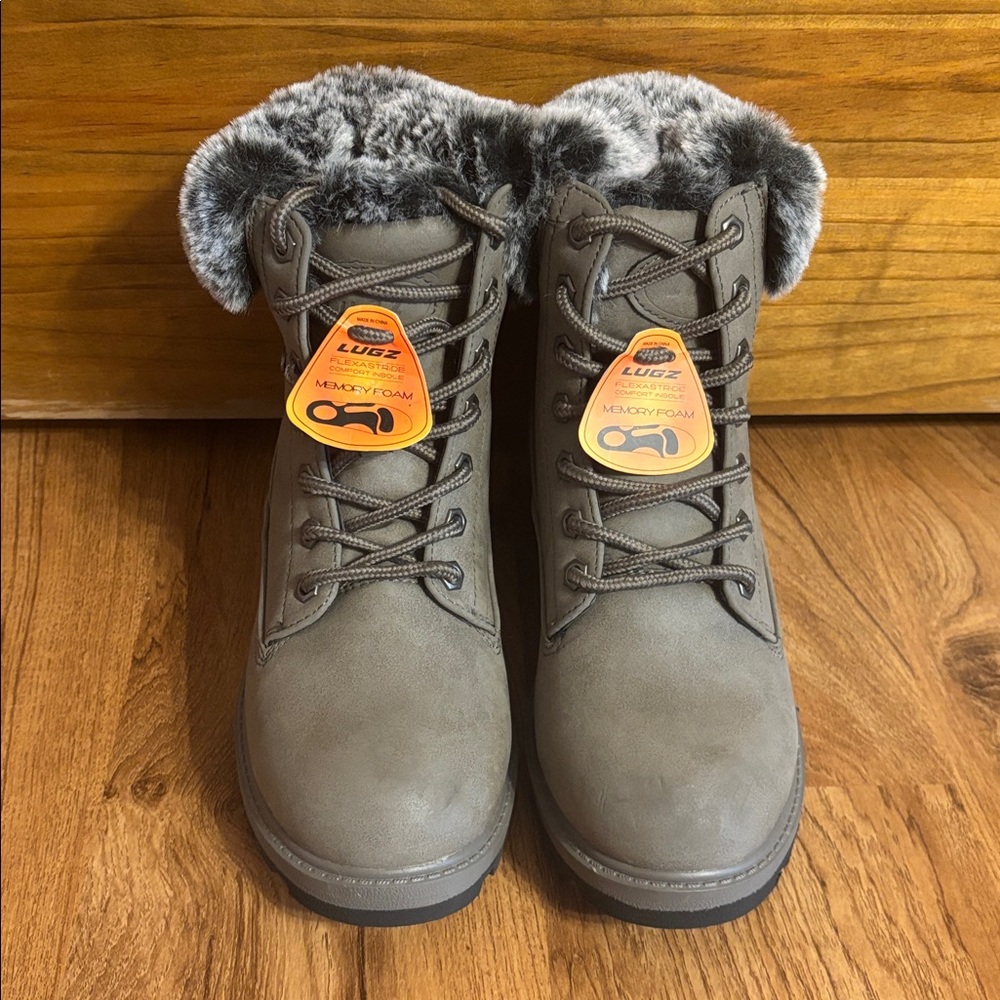 NEW Lugs flexastride comfort console boots size 6.5